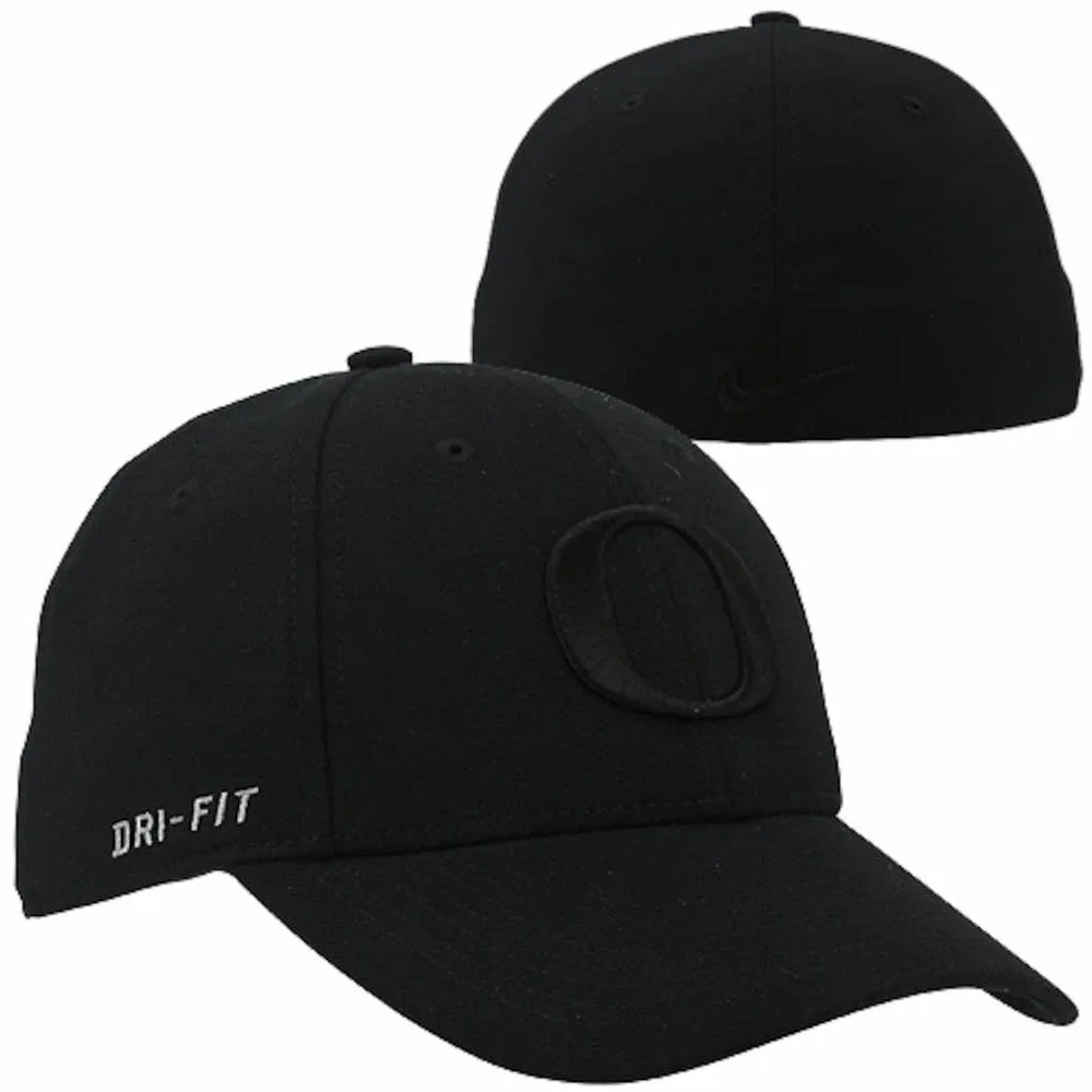 Nike Oregon Ducks Triple Black Dri-Fit Swoosh Flex Hat Cap Mens OSFM Legacy91